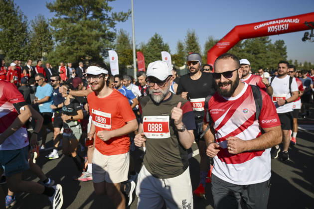 Presidential Run in Ankara ANKARA, TURKIYE - OCTOBER 11: Athletes compete during the Presidential Run, organized by the Turkish Athletics Federation in Ankara, Turkiye, on October 11, 2026. Utku Ucrak Anadolu Ankara Turkey. Editorial use only. Please get in touch for any other usage.  Copyright: x2026xAnadoluxUtkuxUcrakx
