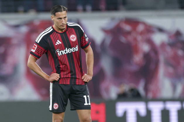 Younes Ebnoutalib of Eintracht Frankfurt looks disappointed during the Bundesliga match between RB Leipzig and Eintracht Frankfurt, Red Bull Arena on October 10, 2026, in Leipzig, Germany. Photo by Marco Steinbrenner, DeFodi Images. Younes Ebnoutalib of Eintracht Frankfurt looks dejected during the Bundesliga match between RB Leipzig and Eintracht Frankfurt at Red Bull Arena on October 10, 2026 in Leipzig, Germany. Photo by Marco Steinbrenner, DeFodi Images. DFB and DFL regulations prohibit any use of photographs as image sequences and or quasi-video. Photo by Marco Steinbrenner, DeFodi Images.