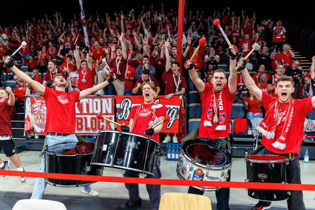 Fan, fans, spectators, cheering, cheers, positive emotions, positive emotion, symbolic image, symbolic photo, themed photo, themed image, drum, drummer, BMA365 Bamberg Baskets vs. Syntainics MBC, basketball, easyCredit BBL, Matchday 5, October 10, 2026 BMA365 Bamberg Baskets vs. Syntainics MBC, basketball, easyCredit BBL, Matchday 5, October 10, 2026 Bamberg Copyright: xEibner-Pressefoto G.xSantemizx EP_EER