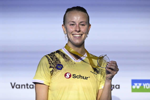 Mia Blichfeldt of Denmark pose with her medal after winning women s singles match against Ratchanok Intanon of Thailand (not pictured) during the finals at the badminton Clash of Clans Arctic Open 2026 tournament in Vantaa, Finland, on October 11, 2026. - ANTTI AIMO-KOIVISTO Finland wVmojuqqIAo  Copyright: xAnttixAimo-Koivistox wVmojuqqIAo