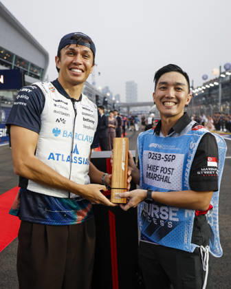F1 - SINGAPORE GRAND PRIX 2026 ALBON Alexander (tha), Williams F1 Team FW48, portrait, Marshal Award during the 2026 Formula 1 Singapore Grand Prix, 17th round of the 2026 Formula One World Championship, WM, Weltmeisterschaft from October 9 to 11, 2026 on the Marina Bay Street Circuit, in Singapore, Singapore - SingaporeSingapore  Copyright: xJulienxDelfossex