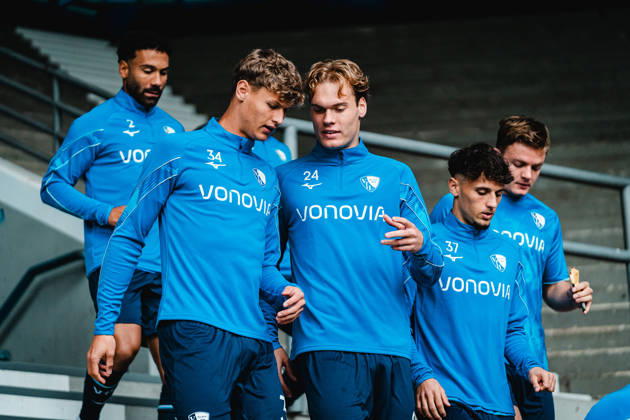 Bochum, Germany October 11, 2026 2. Bundesliga 2026–2027 Matchday 7 VfL Bochum 1848 vs. DSC Arminia Bielefeld Pictured from left: Tom Meyer (BOC), Mats Pannewig (BOC), and Alessandro Crimaldi (BOC). DFL and DFB regulations prohibit any use of photographs as image sequences and or quasi-video Vonovia Ruhrstadion, North Rhine-Westphalia Copyright: xFotostandx xGraebex