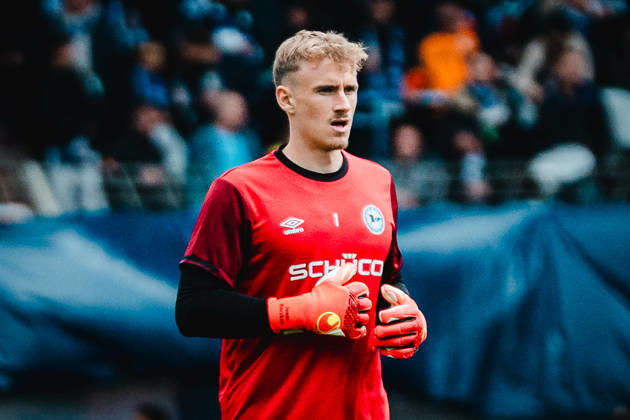 Bochum, Germany October 11, 2026 2. Bundesliga 2026–2027 Matchday 7 VfL Bochum 1848 vs. DSC Arminia Bielefeld Pictured: Goalkeeper Jonas Kersken DSC DFL DFB regulations prohibit any use of photographs as image sequences and or quasi-video Vonovia Ruhrstadion, North Rhine-Westphalia Copyright: xFotostandx xGraebex