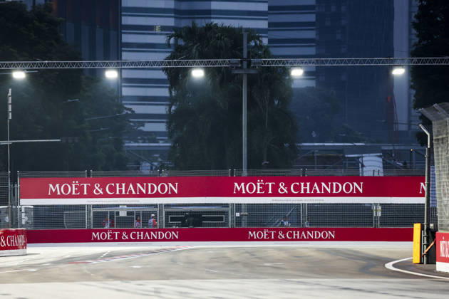 F1 - SINGAPORE GRAND PRIX 2026 MoÃ«t & Chandon branding illustration during the 2026 Formula 1 Singapore Grand Prix, 17th round of the 2026 Formula One World Championship, WM, Weltmeisterschaft from October 9 to 11, 2026 on the Marina Bay Street Circuit, in Singapore, Singapore - SingaporeSingapore  Copyright: xDPPIx