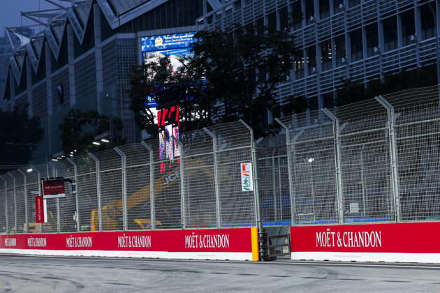 F1 - SINGAPORE GRAND PRIX 2026 MoÃ«t & Chandon branding illustration during the 2026 Formula 1 Singapore Grand Prix, 17th round of the 2026 Formula One World Championship, WM, Weltmeisterschaft from October 9 to 11, 2026 on the Marina Bay Street Circuit, in Singapore, Singapore - SingaporeSingapore  Copyright: xDPPIx
