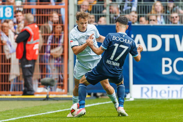Felix Hagmann of DSC Arminia Bielefeld and Gerrit Holtmann of VfL Bochum battle for the ball during the 2. Bundesliga match between VfL Bochum and Arminia Bielefeld at Ruhrstadion on October 11, 2026, in Bochum, Germany. Photo by Mario Hommes, DeFodi Images. Felix Hagmann of DSC Arminia Bielefeld and Gerrit Holtmann of VfL Bochum battle for the ball during the 2. Bundesliga match between VfL Bochum and Arminia Bielefeld at Vonovia Ruhrstadion on October 11, 2026 in Bochum, Germany. Photo by Mario Hommes, DeFodi Images. DFB and DFL regulations prohibit any use of photographs as image sequences and or quasi-video. Photo by Mario Hommes, DeFodi Images
