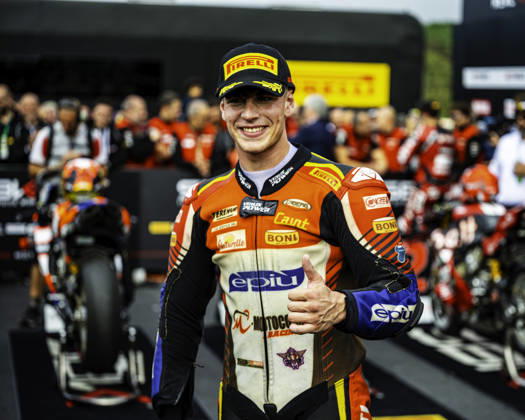 October 11, 2026, Cascais, Lisbon, Portugal: Alberto Surra of Motocorsa Racing in action during the Tissot Superpole Race of the FIM Superbike World Championship, WM, Weltmeisterschaft at Circuito Estoril on October 11, 2026 in Cascais, Portugal. Motorsports 2026: WorldSBK - Tissot Estoril Round  - ZUMAr200 20261011_zsp_r200_038 Copyright: xNunoxReisinhox