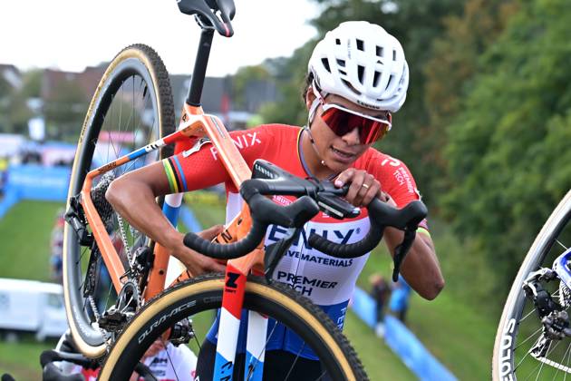 Netherlands Ceylin Del Carmen Alvarado pictured in action during the women elite race of the Mosselcross cyclocross cycling event, on Sunday 11 October 2026, in Dendermonde, the first race (out of 7) of the HG Cross competition. DAVIDxPINTENS x189441667x