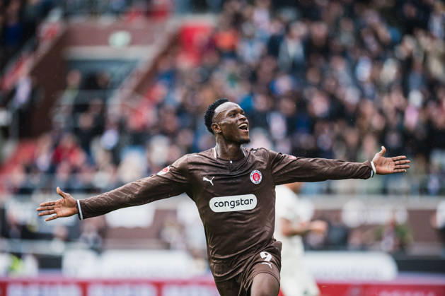 2. Bundesliga: FC St. Pauli vs. Karlsruher SC, October 11, 2026 – Goal, celebration by Abdoulie Ceesay (FC St. Pauli), 9–1 Soccer, 2. Bundesliga, Matchday 7: FC St. Pauli vs. Karlsruher SC on October 11, 2026, at Millerntor Stadium, Hamburg. DFL regulations prohibit any use of photographs as image sequences and or quasi-video. Copyright: xBEAUTIFULxSPORTS Tonhäuserx