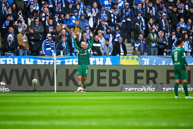 Ole Pohlmann Greuther Fürth, 10, GER, Hertha BSC vs. SPVGG Greuther Fürth, 2. Bundesliga, 2026–27 season, Matchday 7, October 11, 2026 DFL regulations prohibit any use of photographs as image sequences and or quasi-video GER, Hertha BSC vs. SPVGG Greuther Fürth, 2. Bundesliga, 2026–27 season, Matchday 7, October 11, 2026, Berlin Copyright: xClaudiusxRauch,xEibner-Pressefotox xClaudiusxRauchx EP_CRH