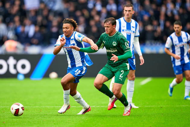 Oluwaseun Victor Adewumi, Hertha BSC, 19, Lukas Reich, Greuther Fürth, 02, GER, Hertha BSC vs. SPVGG Greuther Fürth, 2. Bundesliga, 2026–27 season, Matchday 7, October 11, 2026 DFL regulations prohibit any use of photographs as image sequences and or quasi-video GER, Hertha BSC vs. SPVGG Greuther Fürth, 2. Bundesliga, 2026–27 season, Matchday 7, October 11, 2026, Berlin Copyright: xClaudiusxRauch,xEibner-Pressefotox xClaudiusxRauchx EP_CRH