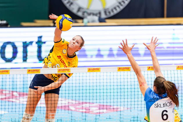 October 10, 2026, GER, Volleyball, Dekra 1st Division, Women, 2026–2027 Season, Regular Season, VfB Suhl Lotto Thuringia vs. Skurios Volleys Borken, Hannah Hartmann (VfB Suhl Lotto Thuringia), Lara Kretschmer (Skurios Volleys Borken), 98527 Suhl, Wolfsgrube Sports Hall, Thuringia, Germany