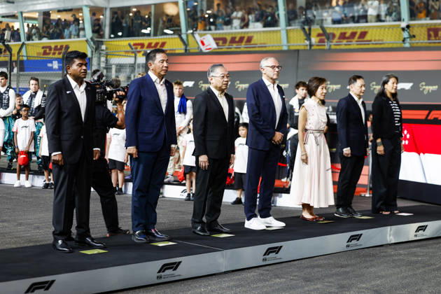 F1 - SINGAPORE GRAND PRIX 2026 DOMENICALI Stefano (ita), Chairman and CEO Formula One Group FOG, portrait, FIA representatives on the grid during the 2026 Formula 1 Singapore Grand Prix, 17th round of the 2026 Formula One World Championship, WM, Weltmeisterschaft from October 9 to 11, 2026 on the Marina Bay Street Circuit, in Singapore, Singapore - SingaporeSingapore Copyright: xDPPIx