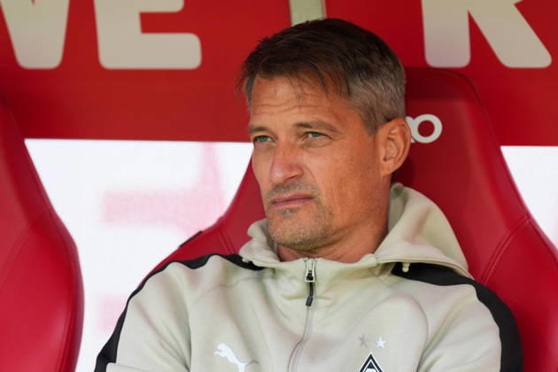 October 11, 2026, xydrx, Men s, Soccer, Bundesliga 1, 1. FC Köln vs. Borussia Mönchengladbach, 2026–2027 season, RheinEnergieSTADION Alexander Blessin, Head Coach of Borussia Mönchengladbach. DFB regulations prohibit any use of photographs as image sequences and or quasi-video. Copyright: HMBxMedia YannisxDreimann