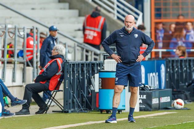 VfL Bochum coach Uwe Roesler looks dejected during the 2. Bundesliga match between VfL Bochum and Arminia Bielefeld at the Ruhrstadion on October 11, 2026, in Bochum, Germany. Photo by Mario Hommes, DeFodi Images. Coach Uwe Roesler of VfL Bochum looks dejected during the 2nd Bundesliga match between VfL Bochum and Arminia Bielefeld at Vonovia Ruhrstadion on October 11, 2026 in Bochum, Germany. Photo by Mario Hommes, DeFodi Images. DFB and DFL regulations prohibit any use of photographs as image sequences and or quasi-video. Photo by Mario Hommes, DeFodi Images.