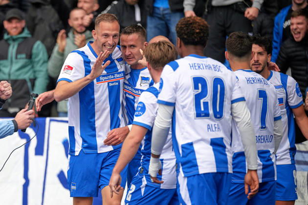 Mads Pedersen, Hertha BSC, 22, shot on goal for the 1-0 lead; Hertha celebrates; Mads Pedersen, Hertha BSC, 22, GER; Hertha BSC vs. SPVGG Greuther Fürth, 2. Bundesliga, 2026-27 season, Matchday 7, October 11, 2026. DFL regulations prohibit any use of photographs as image sequences and or quasi-video. GER, Hertha BSC vs. SPVGG Greuther Fürth, 2. Bundesliga, 2026–27 season, Matchday 7, October 11, 2026, Berlin Copyright: xClaudiusxRauch,xEibner-Pressefotox xClaudiusxRauchx EP_CRH
