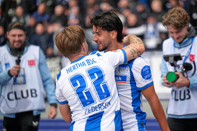 Mads Pedersen, Hertha BSC, 22, shot on goal for the 1-0 lead; Hertha celebrates; Mads Pedersen, Hertha BSC, 22, GER; Hertha BSC vs. SPVGG Greuther Fürth, 2. Bundesliga, 2026–27 season, Matchday 7, October 11, 2026. DFL regulations prohibit any use of photographs as image sequences and or quasi-video. GER, Hertha BSC vs. SPVGG Greuther Fürth, 2. Bundesliga, 2026–27 season, Matchday 7, October 11, 2026, Berlin Copyright: xClaudiusxRauch,xEibner-Pressefotox xClaudiusxRauchx EP_CRH