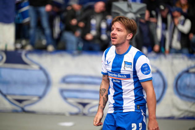 Mads Pedersen, Hertha BSC, 22, shot on goal for the 1-0 lead; Hertha celebrates; Mads Pedersen, Hertha BSC, 22, GER; Hertha BSC vs. SPVGG Greuther Fürth, 2. Bundesliga, 2026–27 season, Matchday 7, October 11, 2026. DFL regulations prohibit any use of photographs as image sequences and or quasi-video. GER, Hertha BSC vs. SPVGG Greuther Fürth, 2. Bundesliga, 2026–27 season, Matchday 7, October 11, 2026, Berlin Copyright: xClaudiusxRauch,xEibner-Pressefotox xClaudiusxRauchx EP_CRH