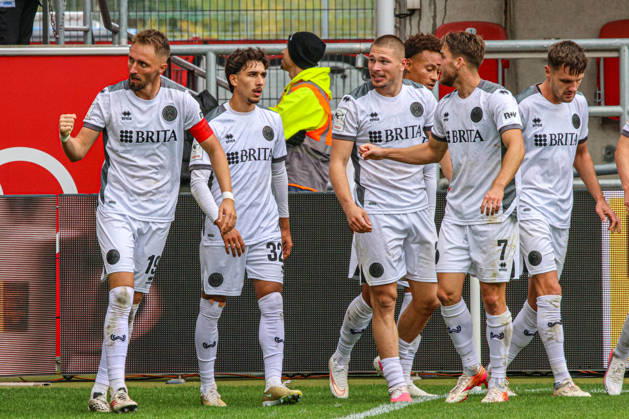 Florian Huebner of SV Wehen Wiesbaden, No. 19, celebrates after scoring the 0-1 goal in the match between FC Ingolstadt 04 and SV Wehen Wiesbaden on October 11, 2026, DFB regulations prohibit any use of photographs as image sequences and or quasi-video. GER, Soccer, 3. Liga, Matchday 8, FC Ingolstadt 04 vs. SV Wehen Wiesbaden, October 11, 2026, Audi Sportpark Ingolstadt Copyright: xEibner-Pressefoto OliverxSTRISCHx EP-OSH