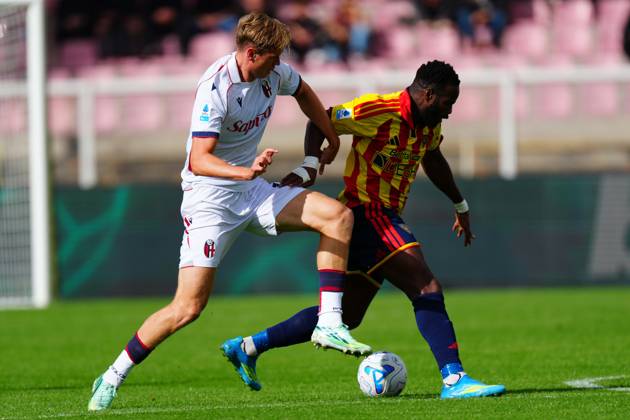 US Lecce s Central Midfielder Lassana Coulibaly (29 US Lecce) and Bologna FC s Centre-back Torbjorn Heggem (14 Bologna FC) in action during the Serie A Enilive matchday 6 match between US Lecce and Bologna FC 1909 at the Stadio Via del Mare in Lecce, Italy, Sunday, October 11, 2026. (Credit Image: Giovanni Evangelista LaPresse) Copyright: xGiovannixEvangelista LaPressex