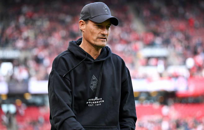 Cologne, Germany, Bundesliga 1, Matchday 5, Rhein Energie Stadium Cologne, 1. FC Köln vs. Borussia Mönchengladbach; Head Coach Alexander Blessin (BMG)