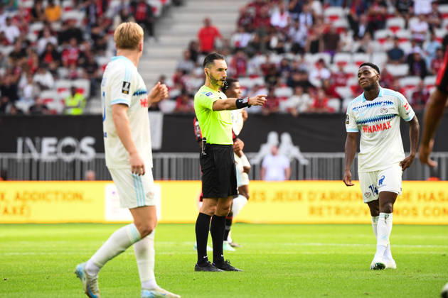 OGC Nice v RC Strasbourg Alsace - Ligue 1 McDonald s 2026 2027 Jeremie PIGNARD referee , Dario Essugo of Strasbourg during Ligue 1 McDonald s match between Nice and Strasbourg at Allianz Riviera Stadium on October 11, 2026 in Nice, France. Nice France  Copyright: xIconxSportx 776573383