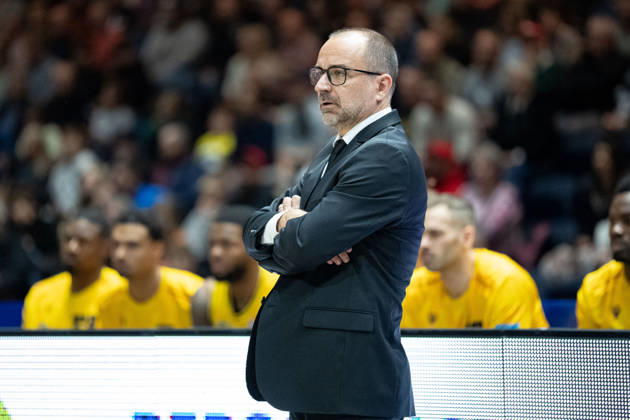 Carles Duran, Head Coach of MHP Riesen Ludwigsburg (GER), Basketball: Löwen Braunschweig vs. MHP Riesen Ludwigsburg, Basketball, easyCredit BBL, Week 3, 2026–27 Season, October 11, 2026 GER, Basketball: Löwen Braunschweig vs. MHP Riesen Ludwigsburg, Basketball, easyCredit BBL, Week 3, 2026–27 Season, October 11, 2026 Braunschweig Copyright: xEibner-Pressefoto DanielxREINELTx EP_DRT