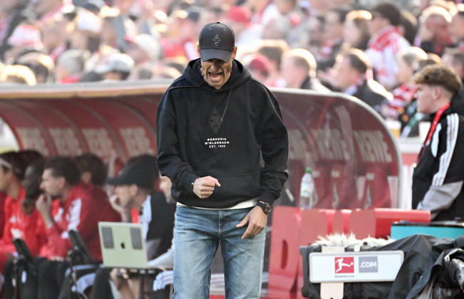 Cologne, Germany, Bundesliga 1, Matchday 5, Rhein Energie Stadium Cologne, 1. FC Köln vs. Borussia Mönchengladbach; Head Coach Alexander Blessin (BMG)