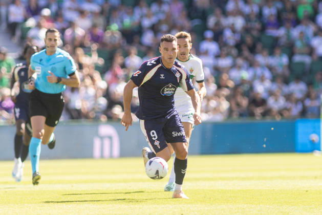 ESP LaLiga EA Sports Elche CF vs. Celta Vigo Ferran Jutgla of Celta during the LaLiga EA Sports match between Elche CF and Celta Vigo played at Martinez Valero Stadium in Elche on October 11, 2026, in Spain. Spanish Soccer Copyright: xAgenciaxLOFx