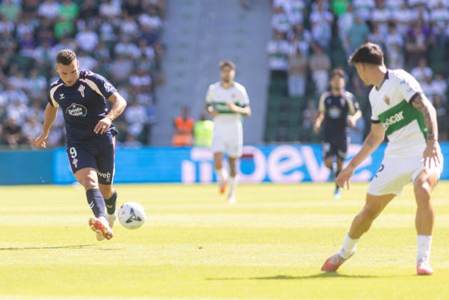 ESP LaLiga EA Sports Elche CF vs. Celta Vigo Ferran Jutgla of Celta during the LaLiga EA Sports match between Elche CF and Celta Vigo played at Martinez Valero Stadium in Elche on October 11, 2026, in Spain. Spanish Soccer Copyright: xAgenciaxLOFx
