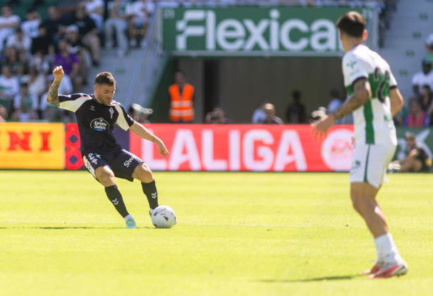 ESP LaLiga EA Sports Elche CF vs. Celta Vigo: Javi Galan of Celta during the LaLiga EA Sports match between Elche CF and Celta Vigo, played at Martinez Valero Stadium in Elche on October 11, 2026, in Spain. Spanish Soccer Copyright: xAgenciaxLOFx