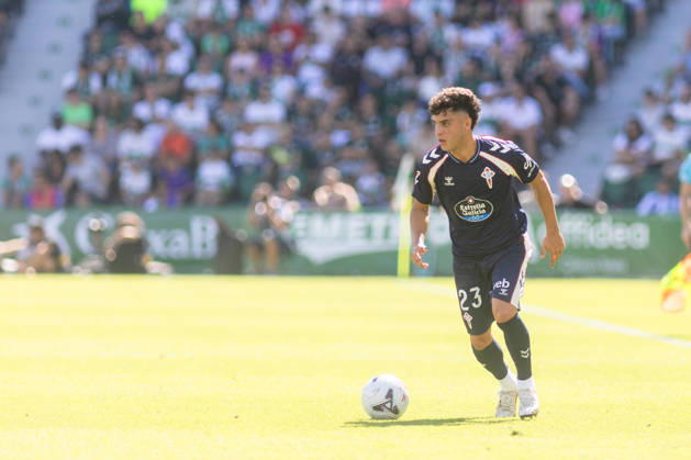ESP LaLiga EA Sports Elche CF vs. Celta Vigo Hugo Alvarez of Celta during the LaLiga EA Sports match between Elche CF and Celta Vigo played at Martinez Valero Stadium in Elche on October 11, 2026, in Spain. Spanish Soccer Copyright: xAgenciaxLOFx