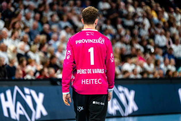 October 11, 2026, xdobgx, Opel HBL Handball, THW Kiel vs. Handball Club Hamburg, l Gonzalo Pérez de Vargas, Kiel, 1 portrait, single image, Kiel
