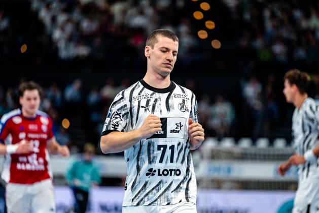October 11, 2026, xdobgx, Opel HBL Handball, THW Kiel vs. Handball Club Hamburg, left: Elias Ellefsen, right: Skipagotu Kiel, 71 Portrait, Portraet, Single Image Kiel