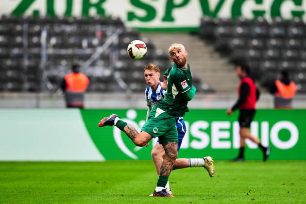 Ole Pohlmann Greuther Fürth, 10, GER, Hertha BSC vs. SPVGG Greuther Fürth, 2. Bundesliga, 2026–27 season, Matchday 7, October 11, 2026 DFL regulations prohibit any use of photographs as image sequences and or quasi-video GER, Hertha BSC vs. SPVGG Greuther Fürth, 2. Bundesliga, 2026–27 season, Matchday 7, October 11, 2026, Berlin Copyright: xClaudiusxRauch,xEibner-Pressefotox xClaudiusxRauchx EP_CRH