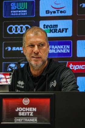 Coach Jochen Seitz, head coach of SV Wehen Wiesbaden, at the press conference following the match between FC Ingolstadt 04 and SV Wehen Wiesbaden on October 11, 2026, DFB regulations prohibit any use of photographs as image sequences and or quasi-video. GER, Soccer, 3. Liga, Matchday 8, FC Ingolstadt 04 vs. SV Wehen Wiesbaden, October 11, 2026, Audi Sportpark Ingolstadt Copyright: xEibner-Pressefoto OliverxSTRISCHx EP-OSH