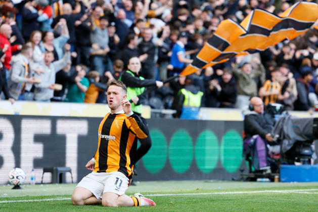 Hull City v Everton - Premier League 2026 27 Joe Gelhardt of Hull City celebrates 1st goal during the Premier League 2026 27 match between Hull City and Everton at MKM Stadium on October 11, 2026 in Hull, United Kingdom. WARNING! This Photograph May Only Be Used For Newspaper And Or Magazine Editorial Purposes. May Not Be Used For Publications Involving 1 player, 1 Club Or 1 Competition Without Written Authorisation From Football DataCo Ltd. For Any Queries, Please Contact Football DataCo Ltd on +44 (0) 207 864 9121 Hull MKM Stadium England United Kingdom Copyright: xAllstarxPicturexLibraryxLtdx