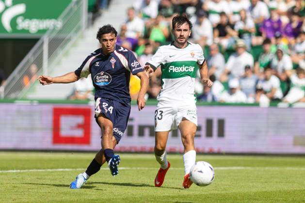ESP LaLiga EA Sports Elche CF vs. Celta Vigo: Couhaib Driouech of Celta and Victor Chust of Elche during the LaLiga EA Sports match between Elche CF and Celta Vigo played at Martinez Valero Stadium in Elche on October 11, 2026, in Spain. Spanish Soccer Copyright: xAgenciaxLOFx