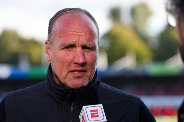 2026-10-11 Excelsior Rotterdam v FC Groningen - Dutch Eredivisie ROTTERDAM, NETHERLANDS - OCTOBER 11: Headcoach Dick Lukkien of FC Groningen is interviewed by ESPN during the Dutch Eredivisie match between Excelsior Rotterdam and FC Groningen at Stadion Woudestein on October 11, 2026 in Rotterdam, Netherlands. Rotterdam Stadion Woudestein Netherlands Content not available for redistribution in The Netherlands directly or indirectly through any third parties. Copyright: xHansxvanxderxValkx