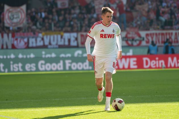 Isak Bergmann Johannesson, Midfielder, 1 FC Cologne 8 , , 1 FC Cologne vs. Borussia Mönchengladbach, Soccer, Bundesliga 1, Matchday 5, October 11, 2026. DFB and DFL regulations prohibit any use of photographs as image sequences and or quasi-video. Cologne, North Rhine-Westphalia, Germany Copyright: xkolbert-press MartinxWdziecznyx