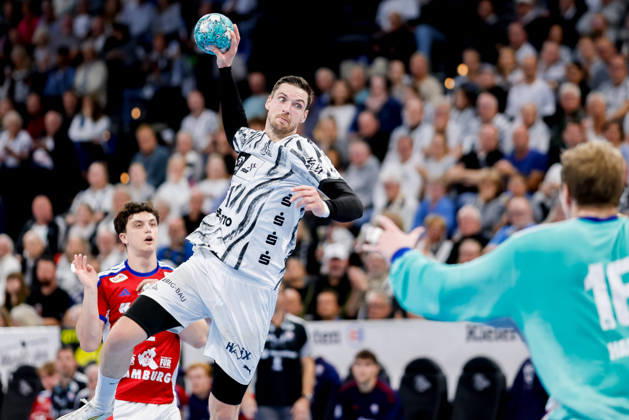 Kiel, October 11, 2026; Handball, 2026–27 Bundesliga 1, THW Kiel vs. Handball Club Hamburg; Hendrik Pekeler (THW Kiel), 61; Robin Paulsen Haug (HC Hamburg), 16