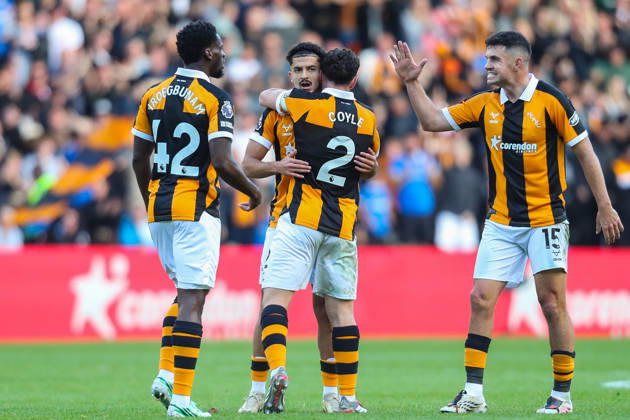 Hull City v Everton, Premier League Mohamed Belloumi Of Hull City scores a GOAL 2-2 and celebrates during the Hull City v Everton Premier League match at the MKM Stadium, Hull, England on 11 October 2026 Credit: Lee Keuneke Every Second Media Editorial use only. All images are copyright Every Second Media Limited. No images may be reproduced without prior permission. All rights reserved. Premier League and Football League images are subject to licensing agreements with Football DataCo Limited. see https: www.football-dataco.com Copyright: xIMAGO EveryxSecondxMediax ESM-2204-0052 LeexKeunekex xEveryxSecondxMediax