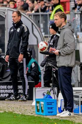 Maximilian Senft, Coach, KSC Germany, Hamburg, Millerntor Stadium, Soccer, 2. Bundesliga, FC St. Pauli, Karlsruher SC