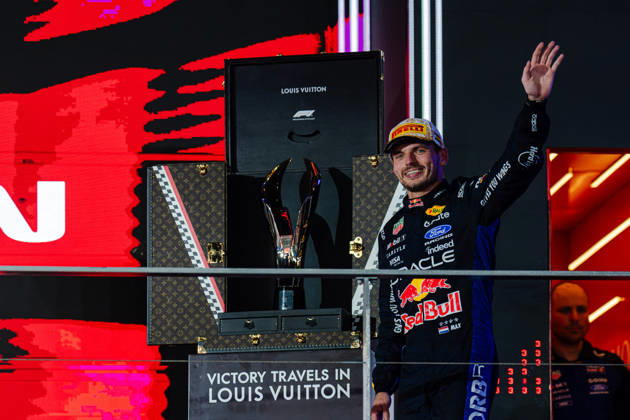 2026 Formula 1 Singapore Grand Prix - Podium MAX VERSTAPPEN (NED) of Oracle Red Bull Racing LV Trunk Podium on SUNDAY during the 2026 FORMULA 1 SINGAPORE AIRLINES SINGAPORE GRAND PRIX 2026 at MARINA BAY STREET CIRCUIT SINGAPORE on October 11, 2026. Photo by Tan Jun Da ABACAPRESS.COM Singapore Singapore Copyright: xJunxDaxTan ABACAx