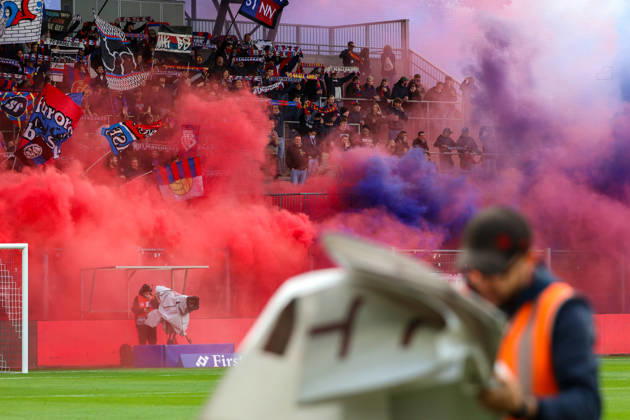 Soccer Liechtenstein Brack Super League 2026–2027, Matchday 10, October 11, 2026, 4:30 p.m. FC Vaduz vs. FC Basel 1893 Rheinpark Stadium, Vaduz, Liechtenstein Colored smoke flares from the Basel fans at the Rheinpark Stadium in Vaduz, Liechtenstein Copyright: xAmiirxAmedjouax
