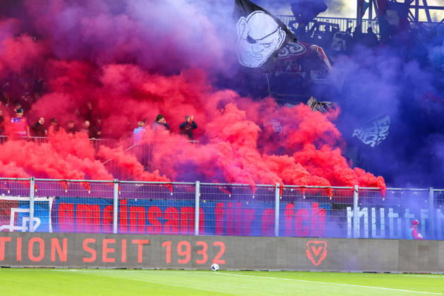 Soccer Liechtenstein Brack Super League 2026–2027, Matchday 10, October 11, 2026, 4:30 p.m. FC Vaduz vs. FC Basel 1893 Rheinpark Stadium, Vaduz, Liechtenstein Colored smoke flares from the Basel fans at the Rheinpark Stadium in Vaduz, Liechtenstein Copyright: xAmiirxAmedjouax