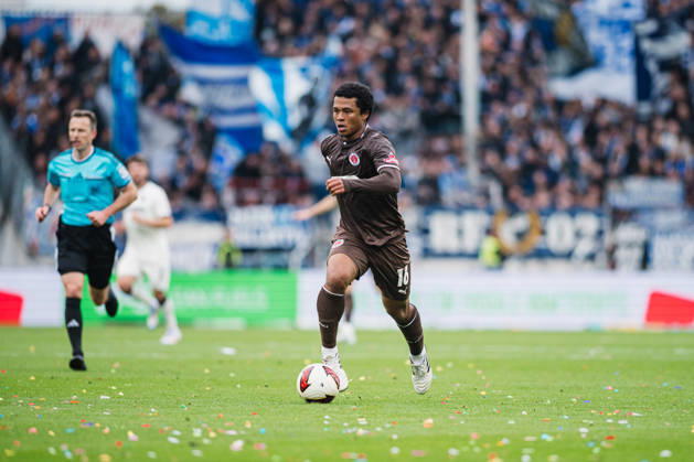 2. Bundesliga: FC St. Pauli vs. Karlsruher SC, October 11, 2026; Joel Fujita (FC St. Pauli), 16 soccer, 2. Bundesliga, Matchday 7: FC St. Pauli vs. Karlsruher SC on October 11, 2026, at Millerntor Stadium, Hamburg. DFL regulations prohibit any use of photographs as image sequences and or quasi-video. Copyright: xBEAUTIFULxSPORTS Tonhäuserx