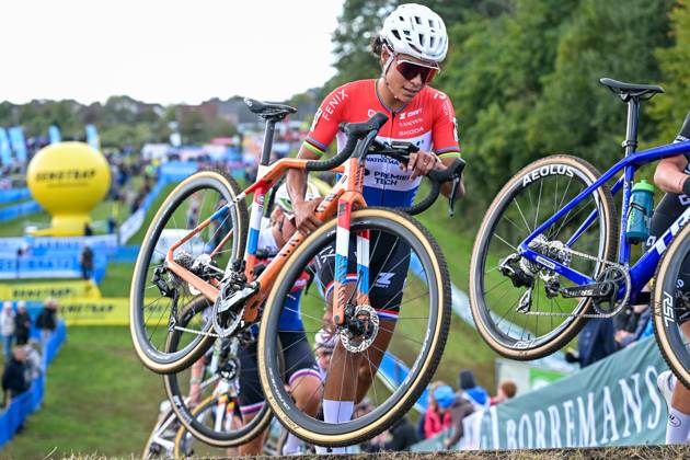 Netherlands Ceylin Del Carmen Alvarado is pictured in action during the women elite race of the Mosselcross cyclocross cycling event, on Sunday 11 October 2026, in Dendermonde, the first race (out of 7) of the HG Cross competition. DAVIDxPINTENS x189460256x