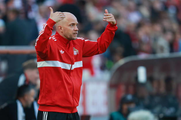 1 Bundesliga 26 27 1 FC Cologne vs. Borussia Mönchengladbach on October 11, 2026, at the RheinEnergieSTADION in Cologne; Coach Rene Wagner of Cologne shouts out instructions MH