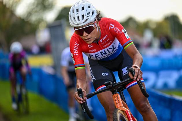 Netherlands Ceylin Del Carmen Alvarado is pictured in action during the women elite race of the Mosselcross cyclocross cycling event, on Sunday 11 October 2026, in Dendermonde, the first race (out of 7) of the HG Cross competition. DAVIDxPINTENS x189460334x